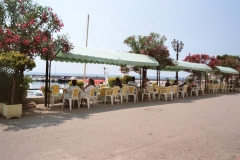 terras van Toni Bar